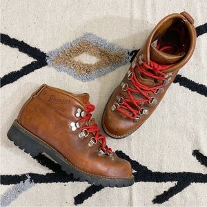 Vintage Danner Cognac Leather Mountaineer Boots Steel Toe Lace Up Women's Size 7
